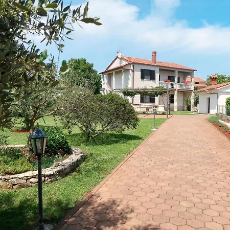 Rosa - Lbn380 By Interhome Apartment Krnica